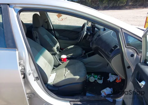 2014 Kia Forte Ex z USA, uszkodzony, nr VIN KNAFX4A89E5234677